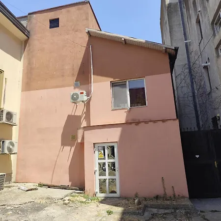 Summer Oasis In Case de vacanță